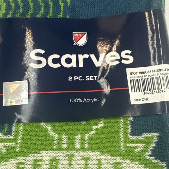 Seattle Sounders MLS Game Day Match Scarves 2 Pack Green & Blue 100% Acrylic - Picture 5 of 7